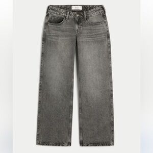 NWT! Hollister Low-Rise Grey Baggy Jeans. Women’s 24